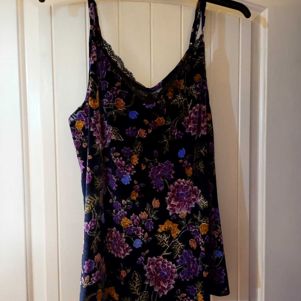 Torrid tank top plus-sized 1